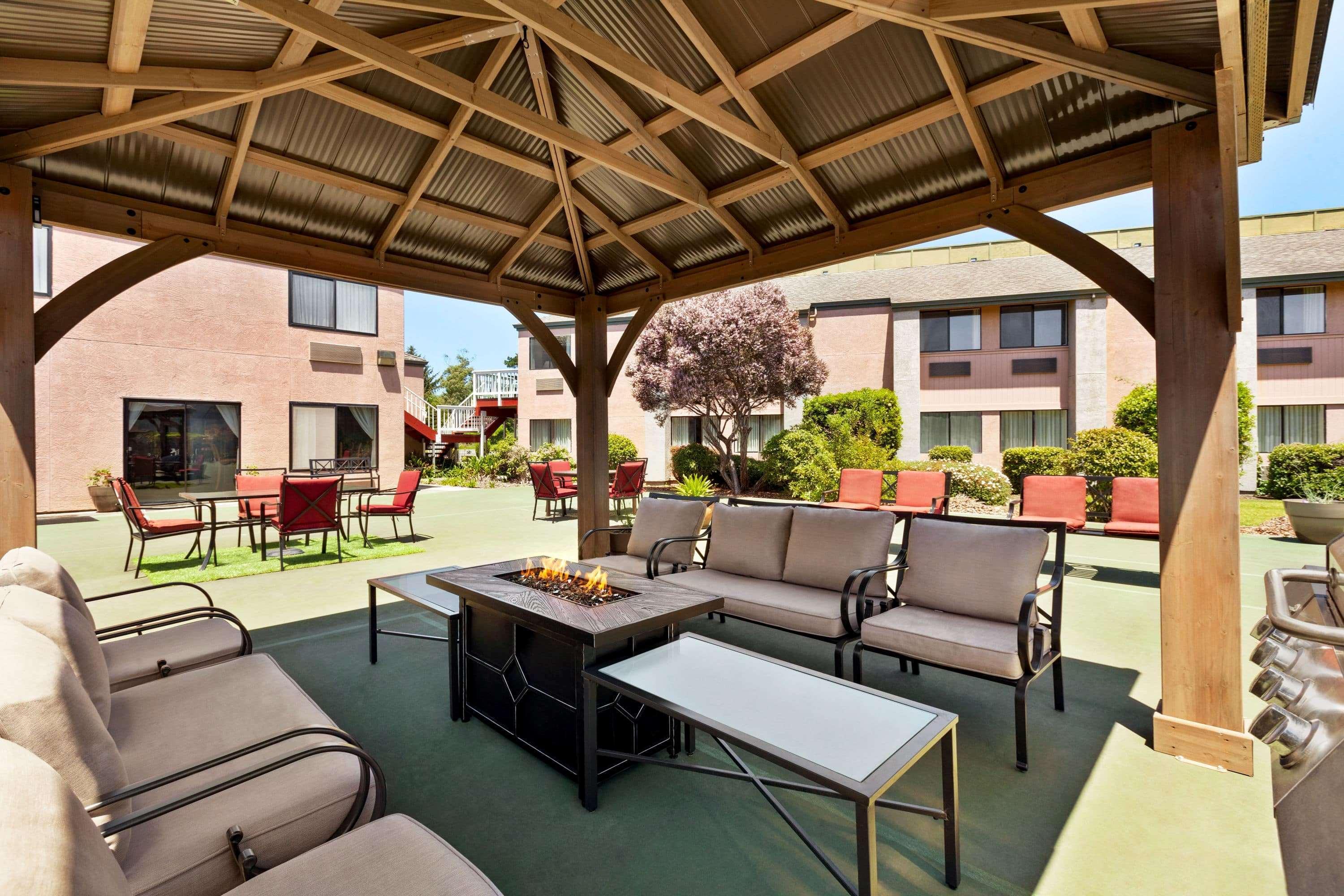 Ramada By Wyndham Arcata Exterior foto